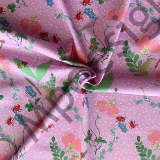 Kesäinen metsä trikoo vaaleanpunainen